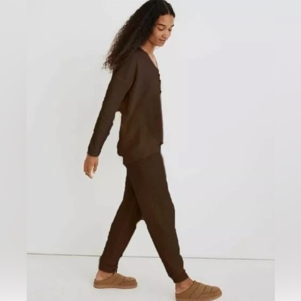 Women’s Madewell Asherton Waffle Henley Sweater size xs, fits  bigger